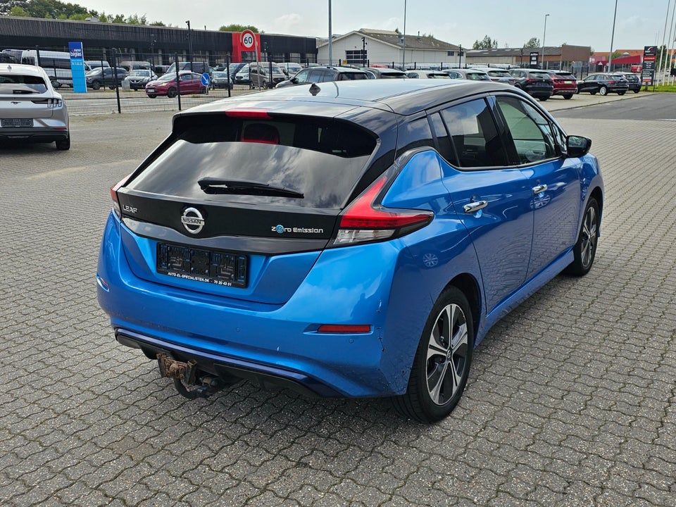 Nissan Leaf 62 e+ Acenta 5d