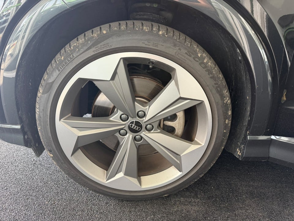 Audi Q4 e-tron 45 5d