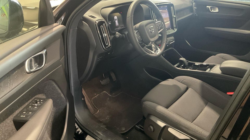Volvo XC40 P6 ReCharge Plus 5d