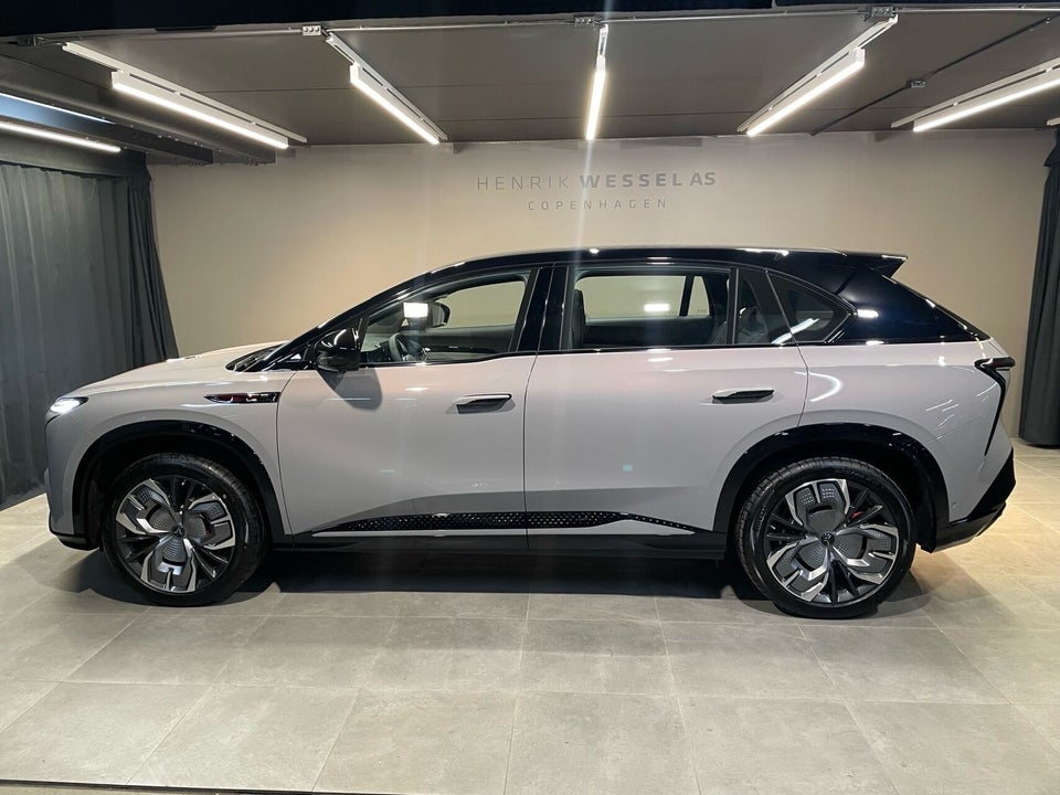 Hongqi EHS7 111 Exclusive 5d