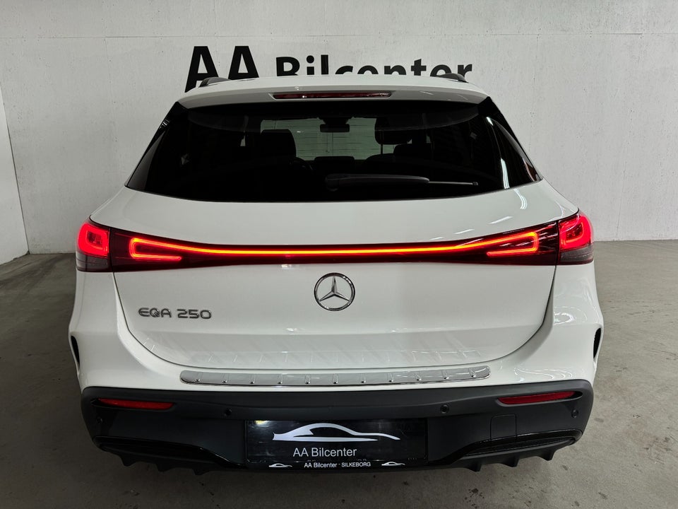 Mercedes EQA250 AMG Line 5d