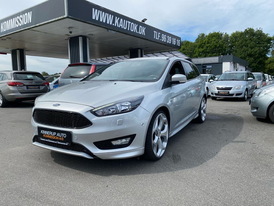 Ford Focus 1,5 EcoBoost ST-Line stc. 5d