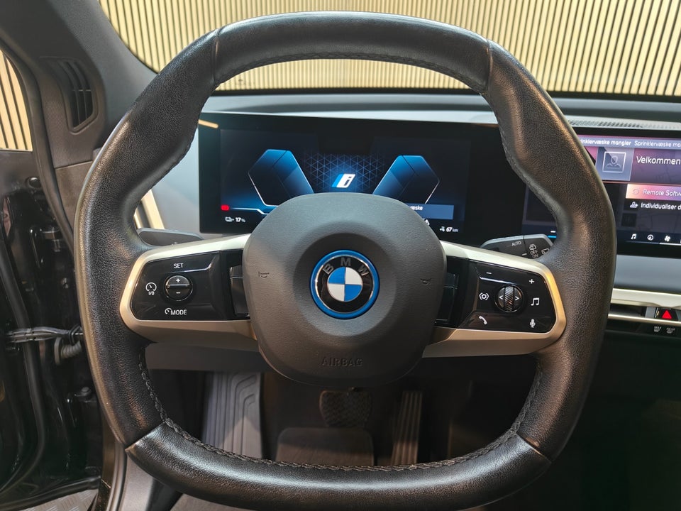 BMW iX xDrive40 Sport 5d