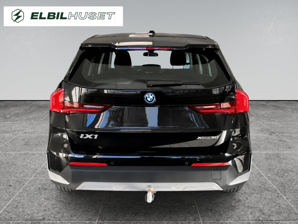 BMW iX1 xDrive30 5d