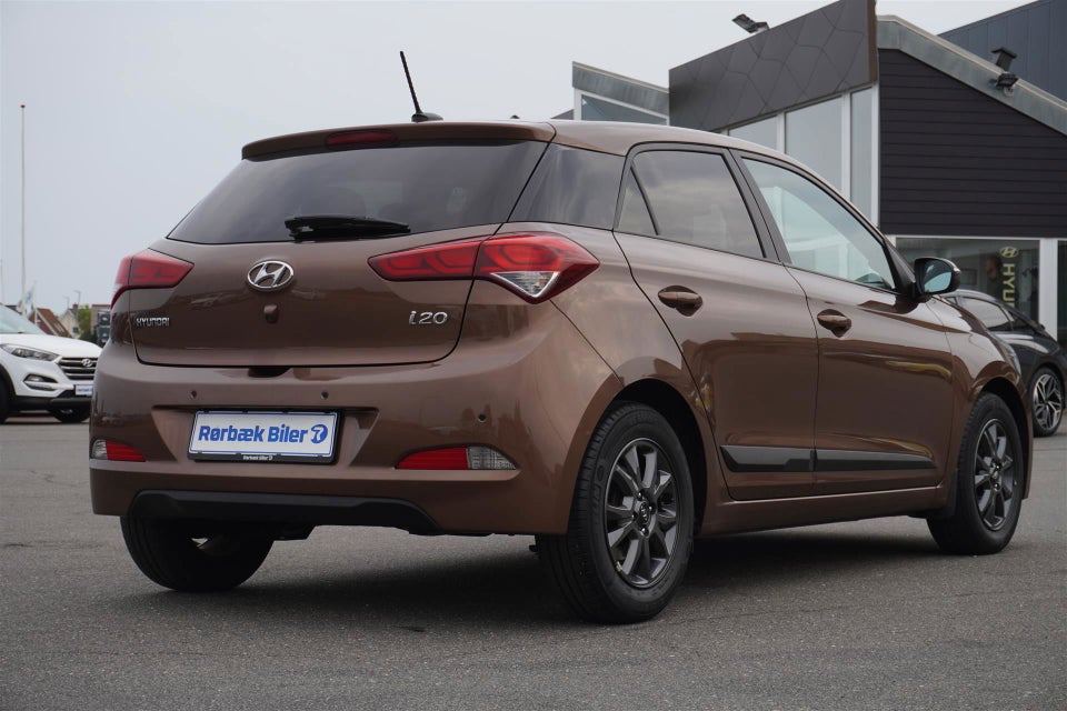 Hyundai i20 1,25 Vision+ 5d