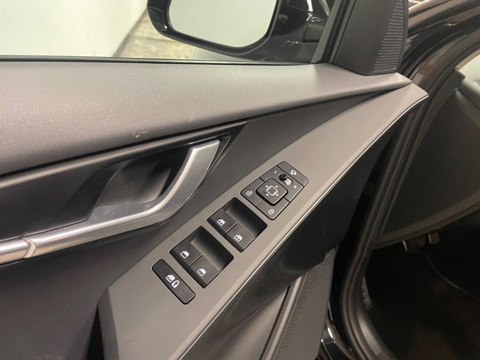 Kia Niro 64 EV Upgrade 5d