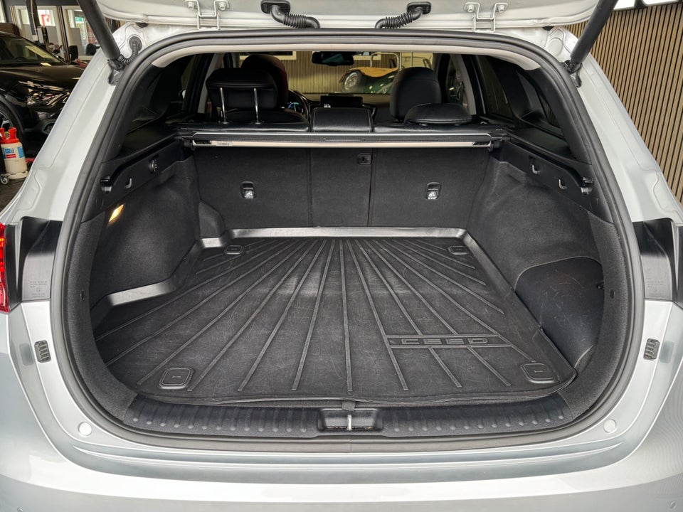 Kia Ceed 1,6 PHEV Upgrade+ SW DCT 5d