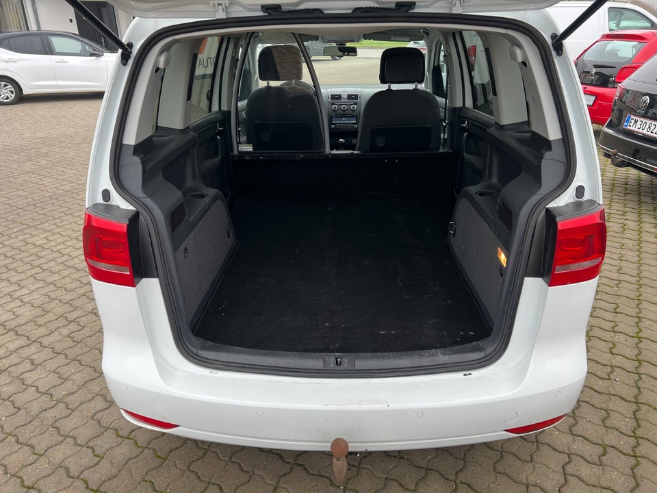 VW Touran 1,6 TDi 105 Comfortline BMT Van 5d