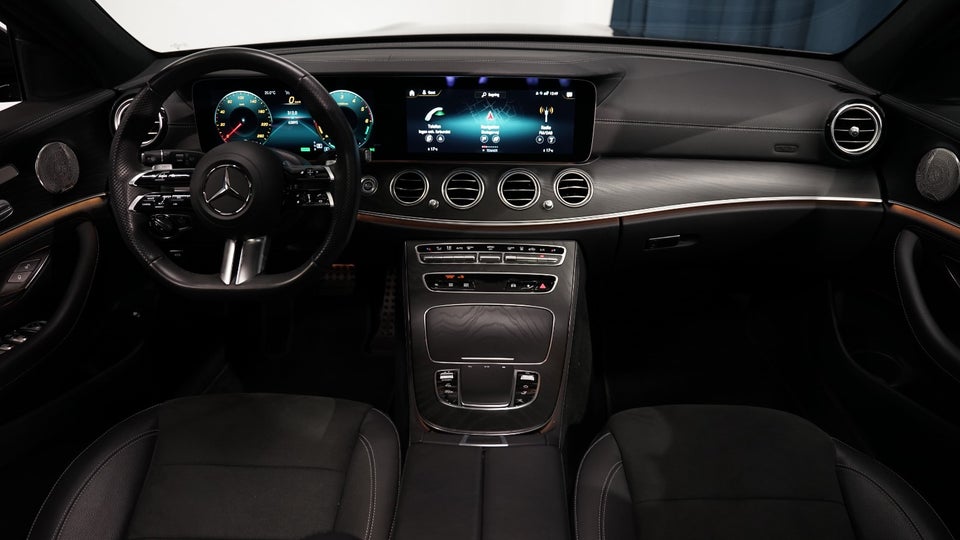 Mercedes E300 de 2,0 AMG Line stc. aut. 5d