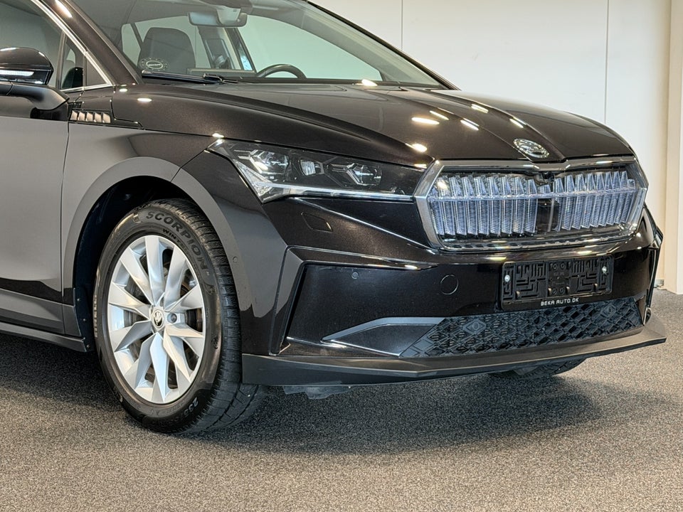 Skoda Enyaq 80 iV Suite 5d