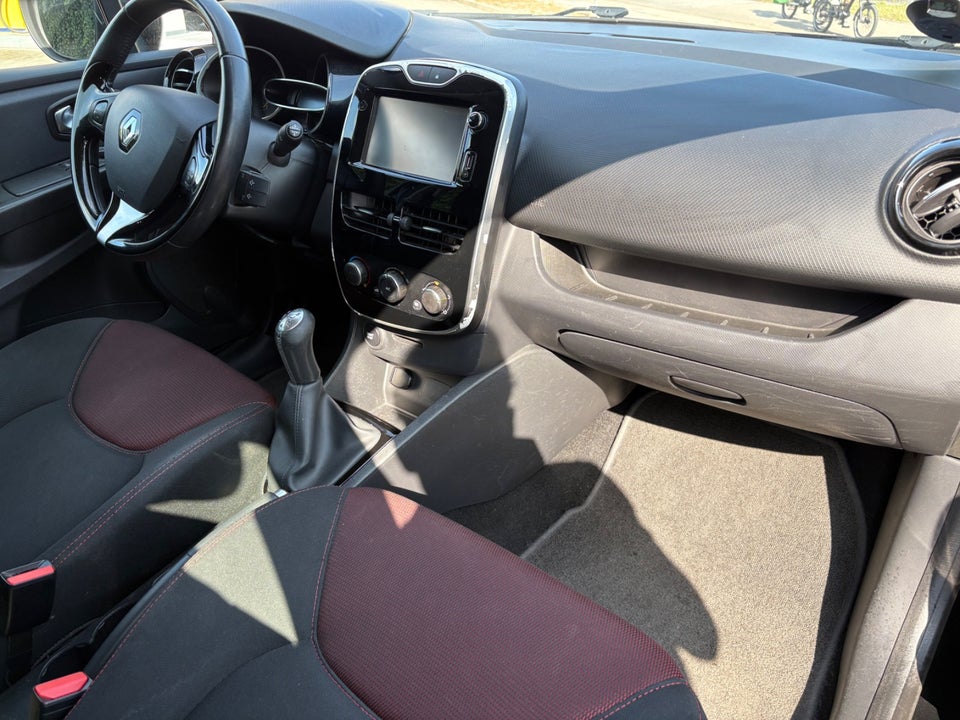 Renault Clio IV 1,5 dCi 75 Expression Sport Tourer 5d