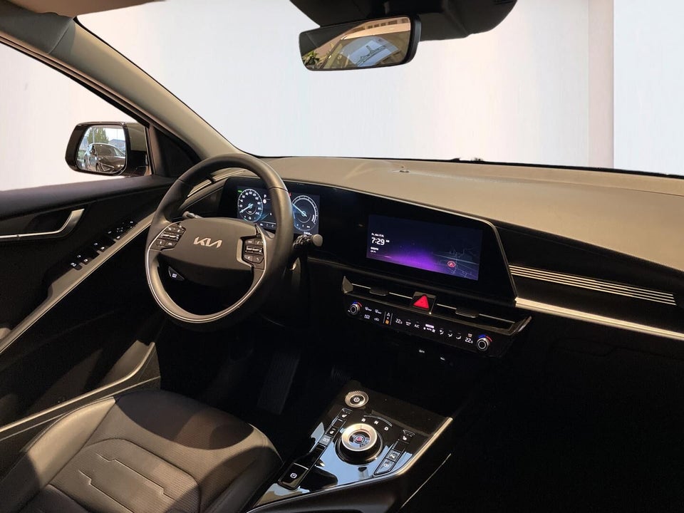 Kia Niro 64 EV Inspire 5d