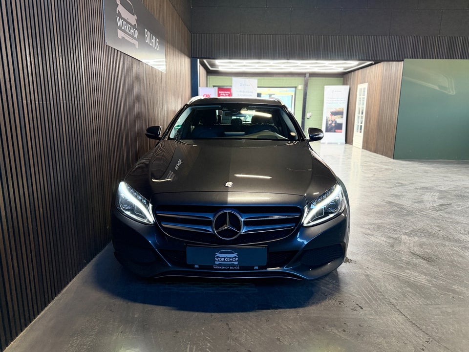 Mercedes C220 2,2 BlueTEC Avantgarde stc. 5d