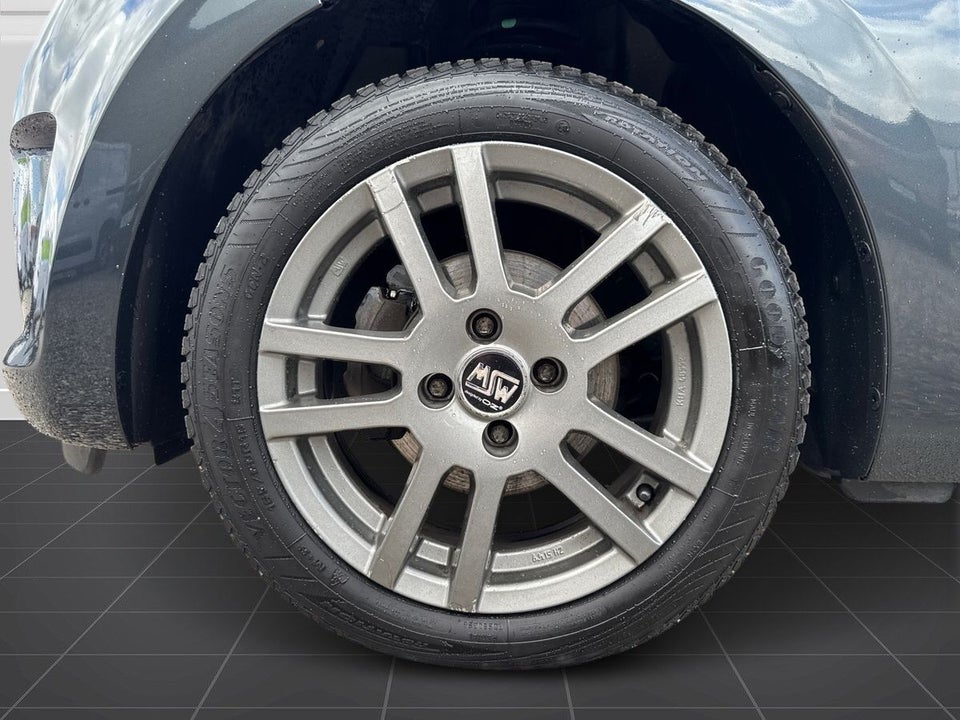 Citroën C1 1,0 VTi Shine 5d