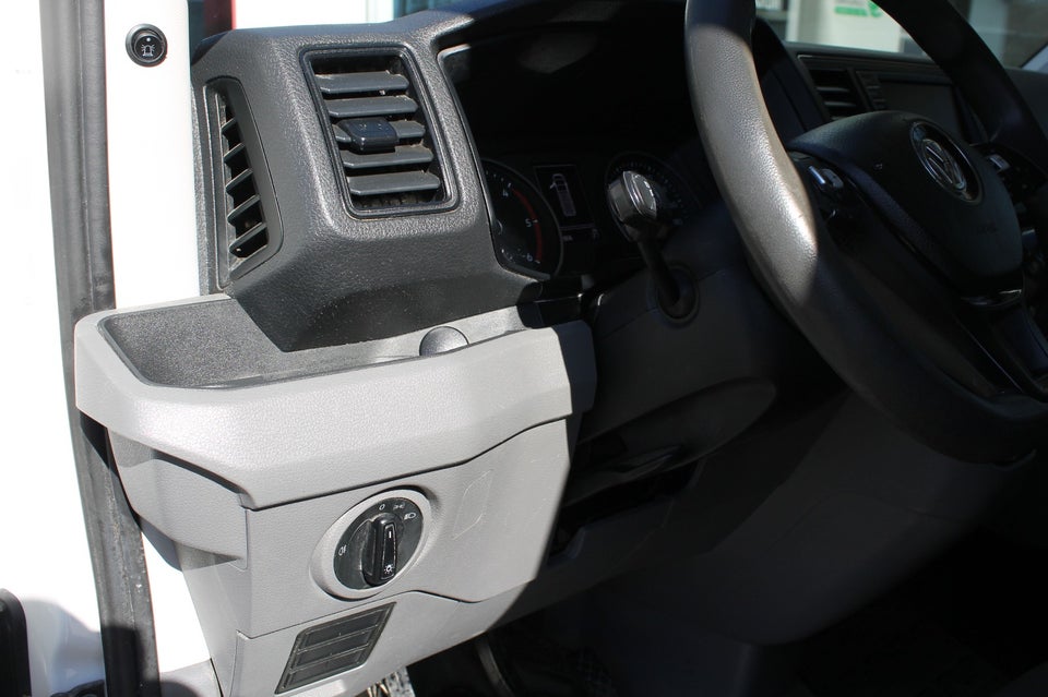 VW Crafter 35 2,0 TDi 177 Kassevogn L3H2