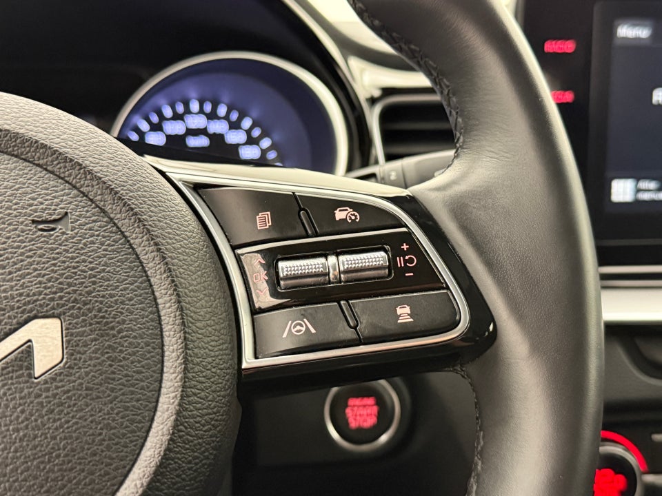 Kia Ceed 1,6 PHEV Upgrade SW DCT 5d