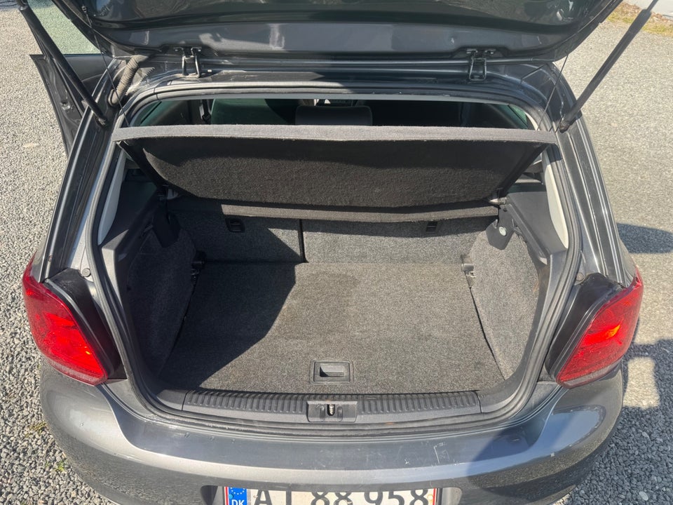 VW Polo 1,6 TDi 90 Trendline DSG 5d