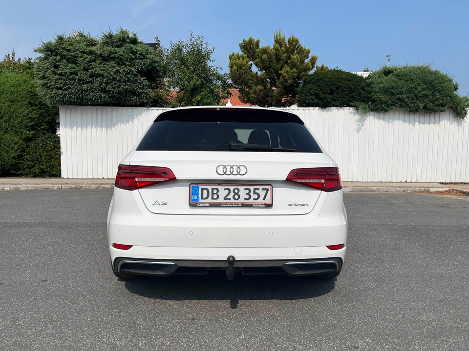 Audi A3 1,4 e-tron Sportback S-tr. 5d