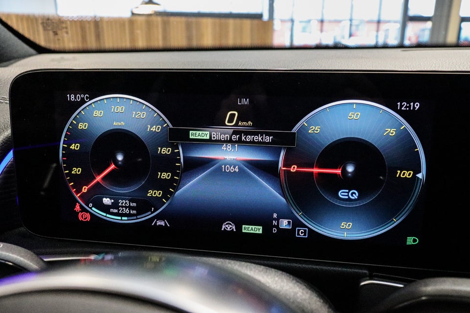 Mercedes EQB350 AMG Line 4Matic 5d