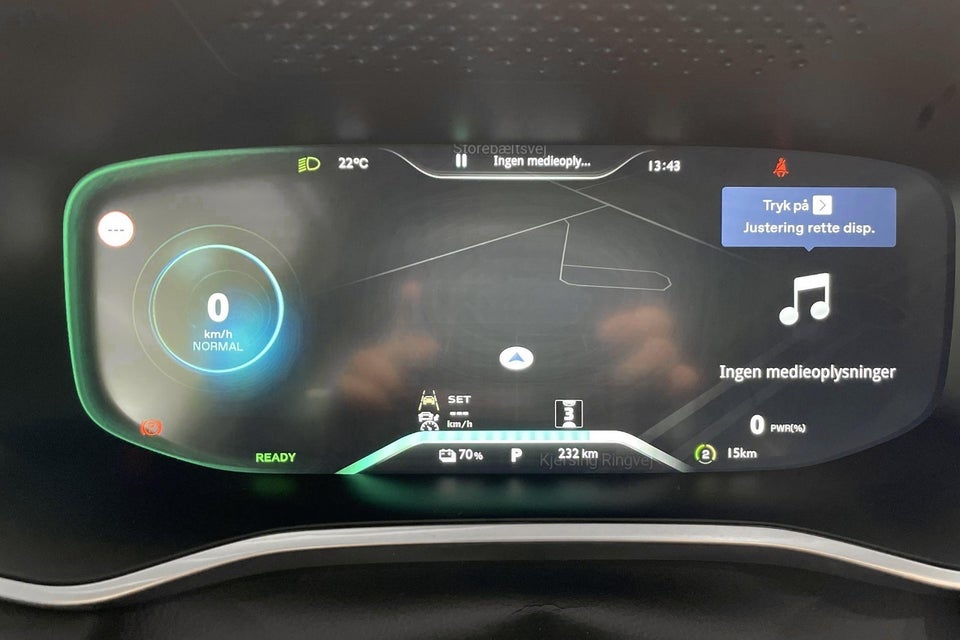 MG Marvel R Performance 5d