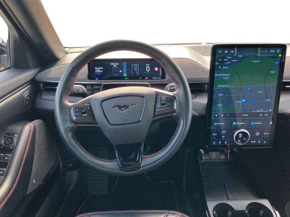 Ford Mustang Mach-E 98 Premium Extended Range AWD 5d