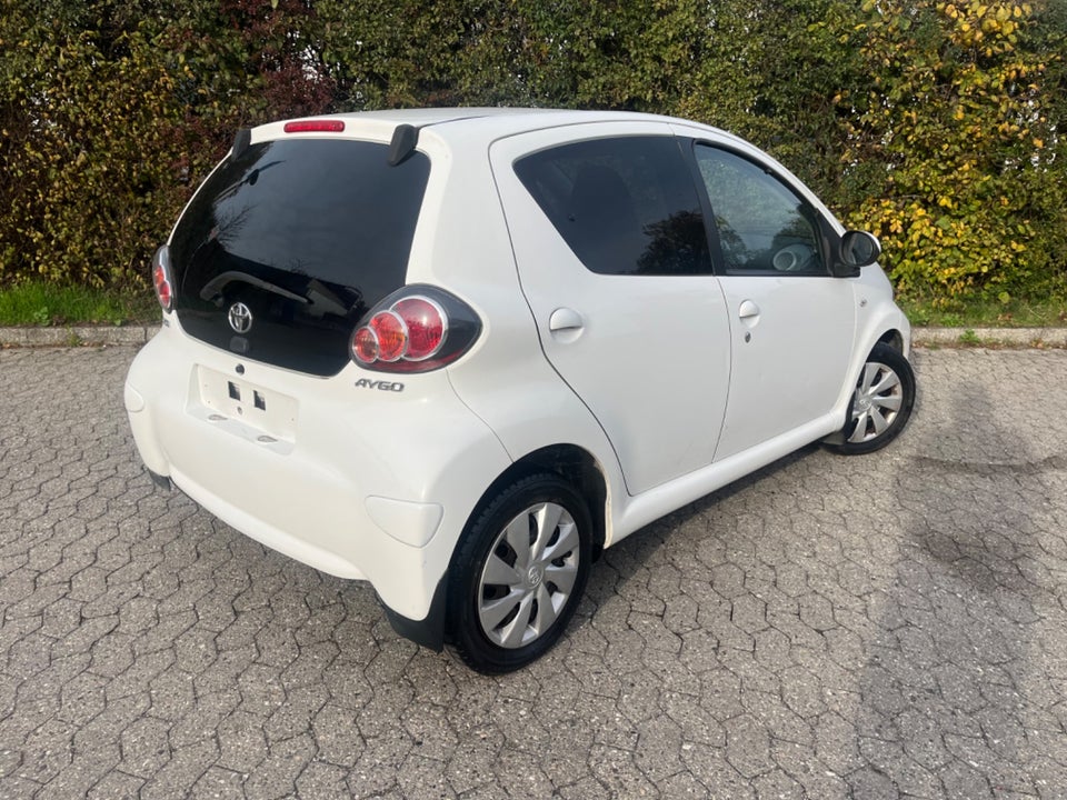 Toyota Aygo 1,0 VVT-i T2 Air 5d