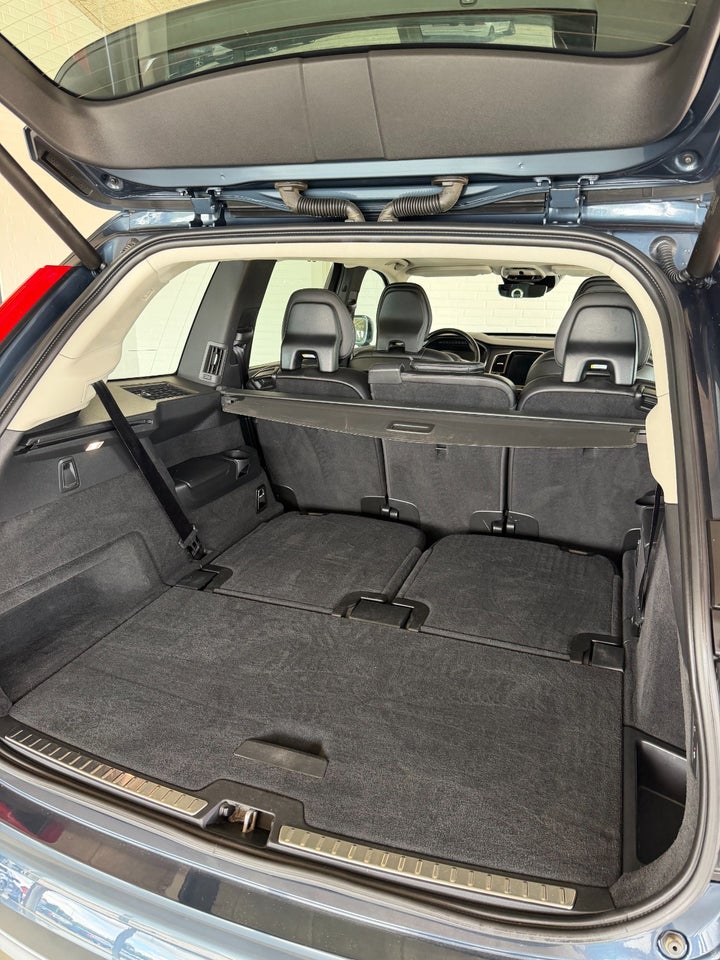 Volvo XC90 2,0 T8 407 Inscription aut. AWD 5d