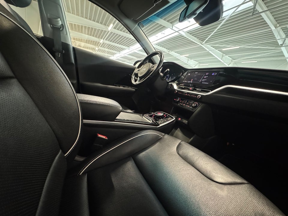 Kia e-Niro 64 Advance 5d