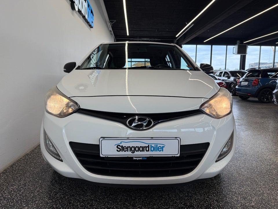 Hyundai i20 1,25 Classic XTR 5d