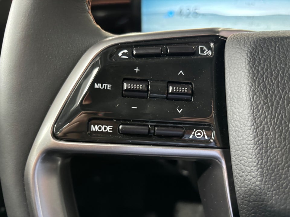 KGM Torres EVX Exclusive 5d