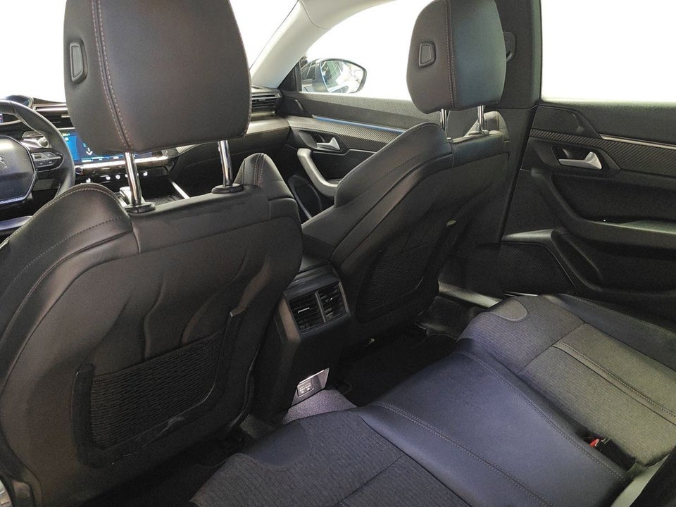 Peugeot 508 1,6 Hybrid Allure Pack SW EAT8 5d