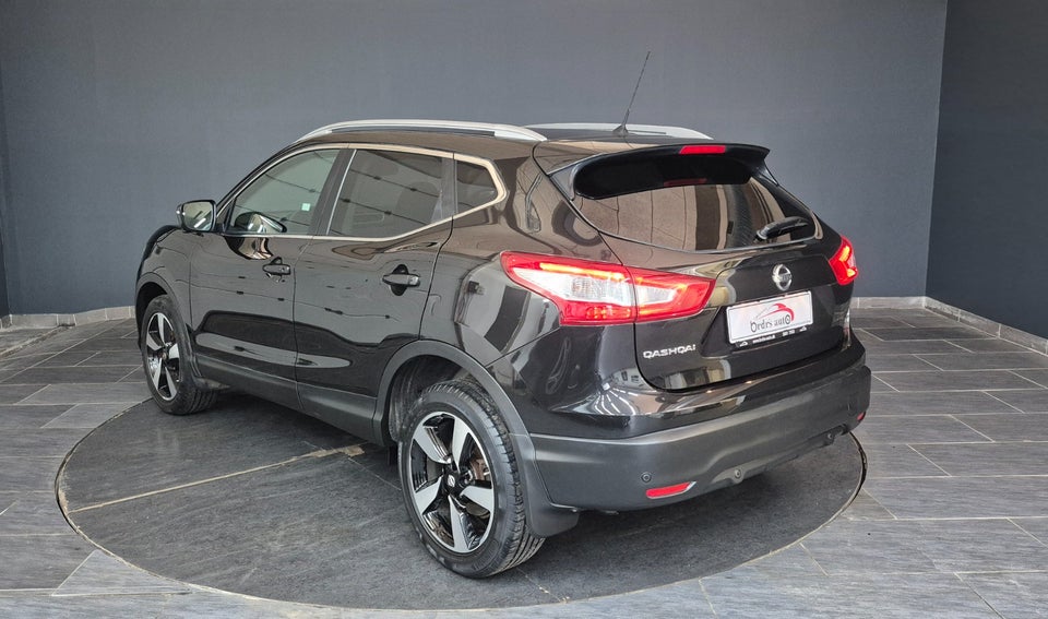 Nissan Qashqai 1,2 Dig-T 115 N-Connecta X-tr. 5d