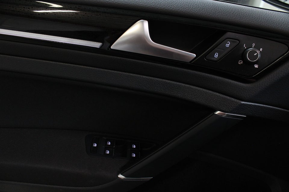 VW Golf VII 1,5 TSi 150 Highline Variant DSG 5d