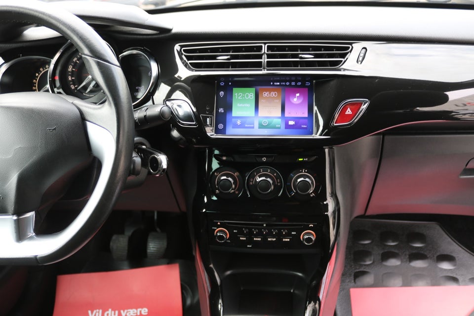 Citroën DS3 1,2 VTi 82 Design Cabrio 2d