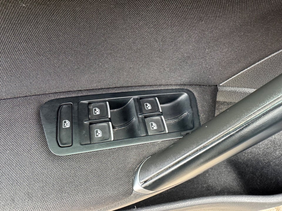 VW Golf VII 1,5 TSi 150 Highline DSG 5d