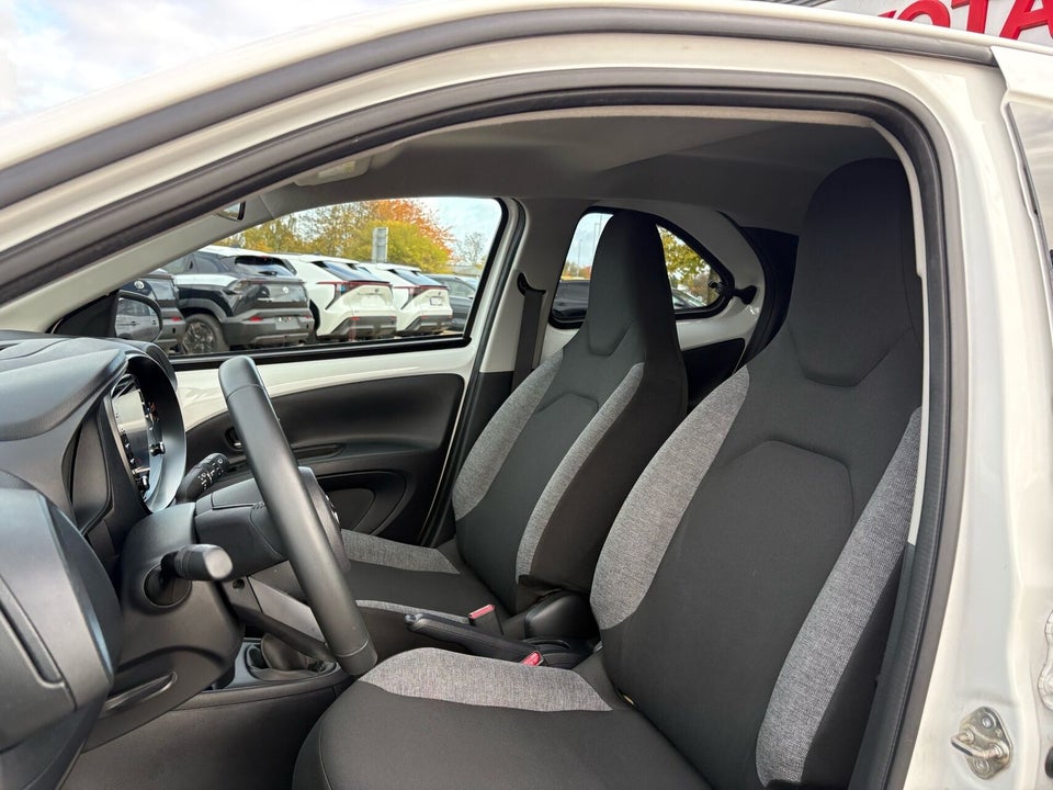 Toyota Aygo X 1,0 Active 5d