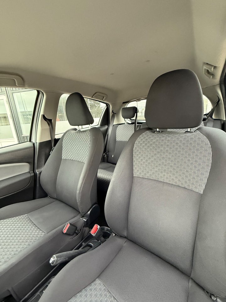 Toyota Yaris 1,0 VVT-i T1 Style 5d