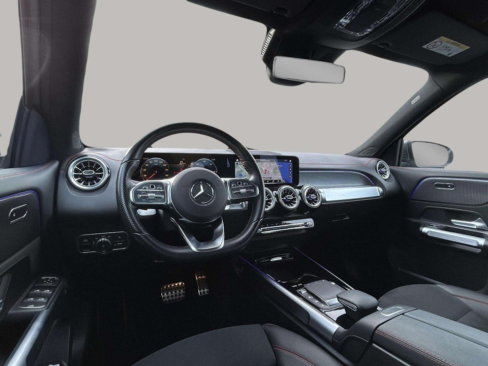 Mercedes EQB250 AMG Line 5d