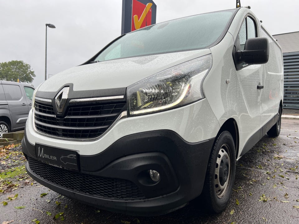 Renault Trafic T29 2,0 dCi 145 L2H1