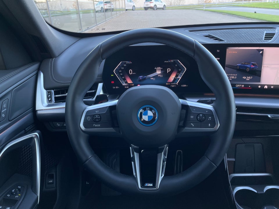 BMW iX1 xDrive30 M-Sport 5d