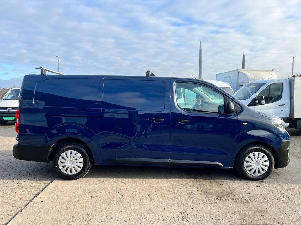 Toyota ProAce 2,0 D 120 Long Comfort 4d
