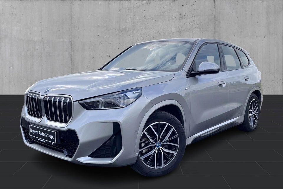 BMW iX1 xDrive30 M-Sport Premium 5d