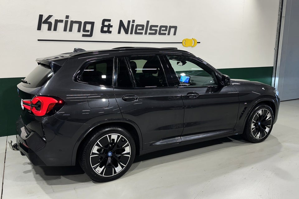 BMW iX3 Charged Plus M-Sport 5d