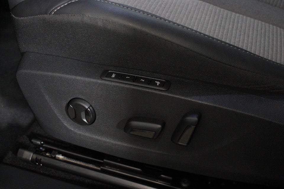 Skoda Enyaq 85x iV Coupé 5d