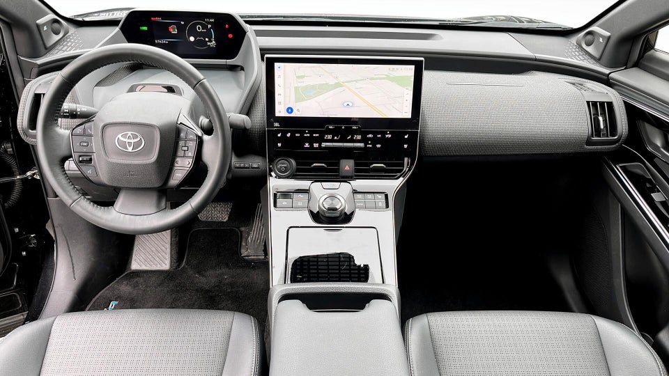 Toyota bZ4X Executive 5d