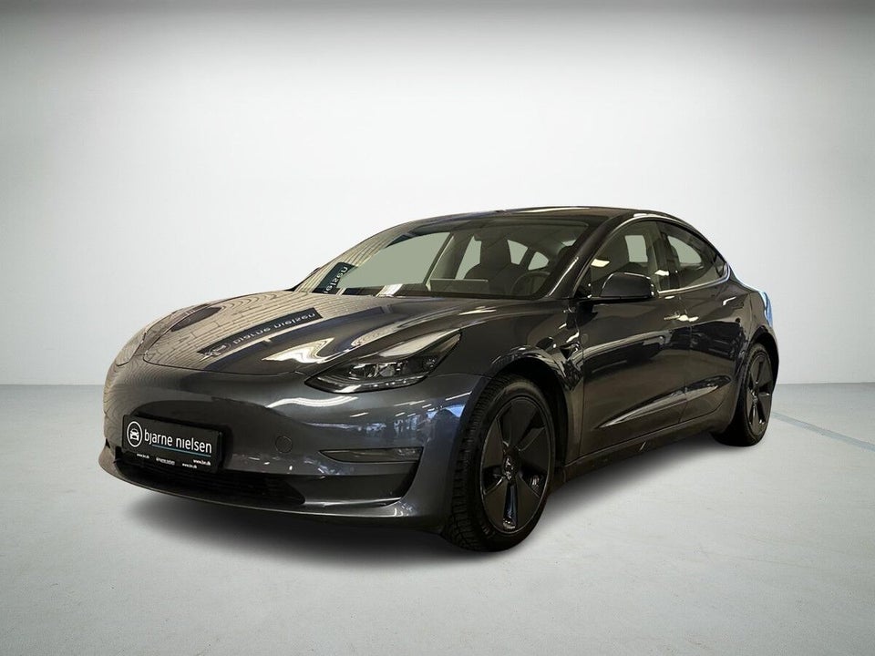 Tesla Model 3 Long Range AWD 4d