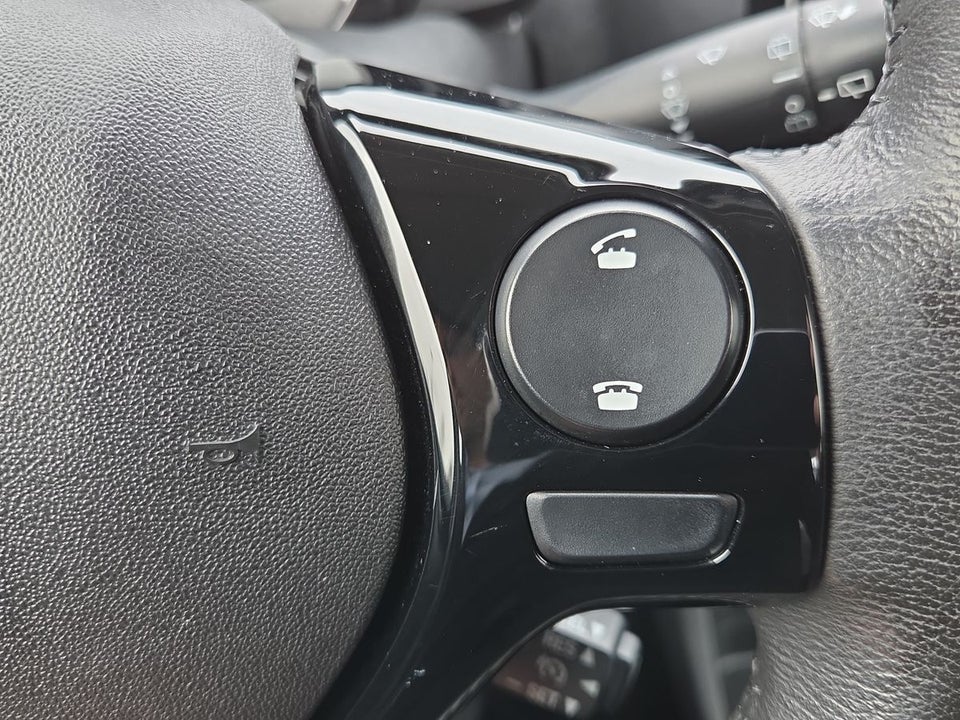 Peugeot 108 1,0 e-VTi 72 Selection 5d