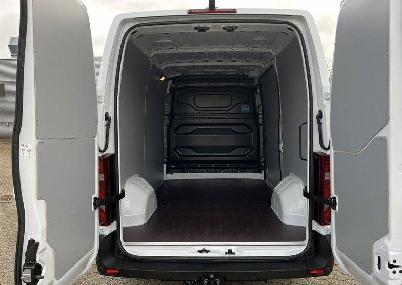 Renault Master V T33 2,0 dCi 130 L2H2 Kassevogn Tekno