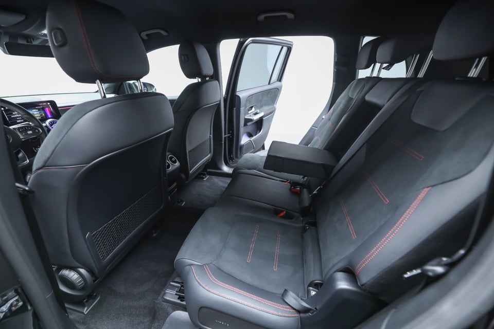 Mercedes EQB250+ AMG Line 5d