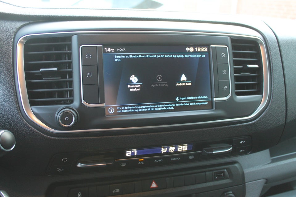 Peugeot Expert 2,0 BlueHDi 122 L2 Plus EAT8 Van